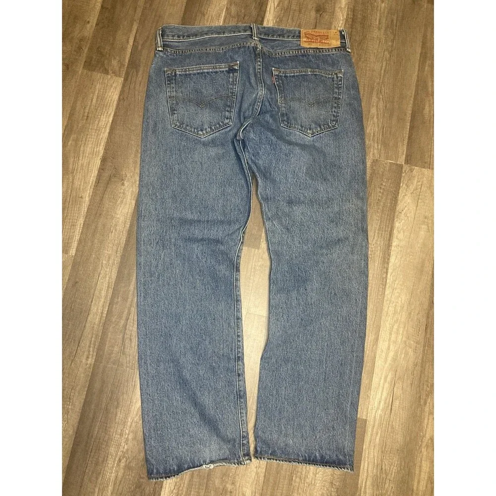 Levis 501 Jeans Mens 36x30 Blue Denim Pants Button Thrashed Faded Workwear Y2K
